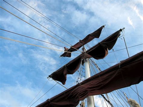 Tradewinds Coffee Expedition - Sydney Harbour to Goroka Papua New Guinea